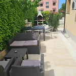 Patricija-apartmani דירה פורץ
